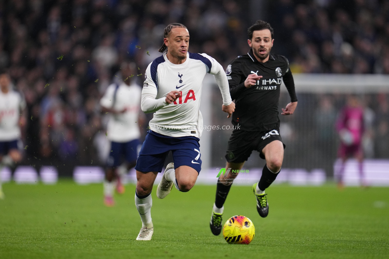 during the Premier League match Tottenham Hotspur vs Manchester City at Tottenham Hotspur Stadium, London, United Kingdom, 1st February 2026

(Photo by Harvey Murphy/News Images)