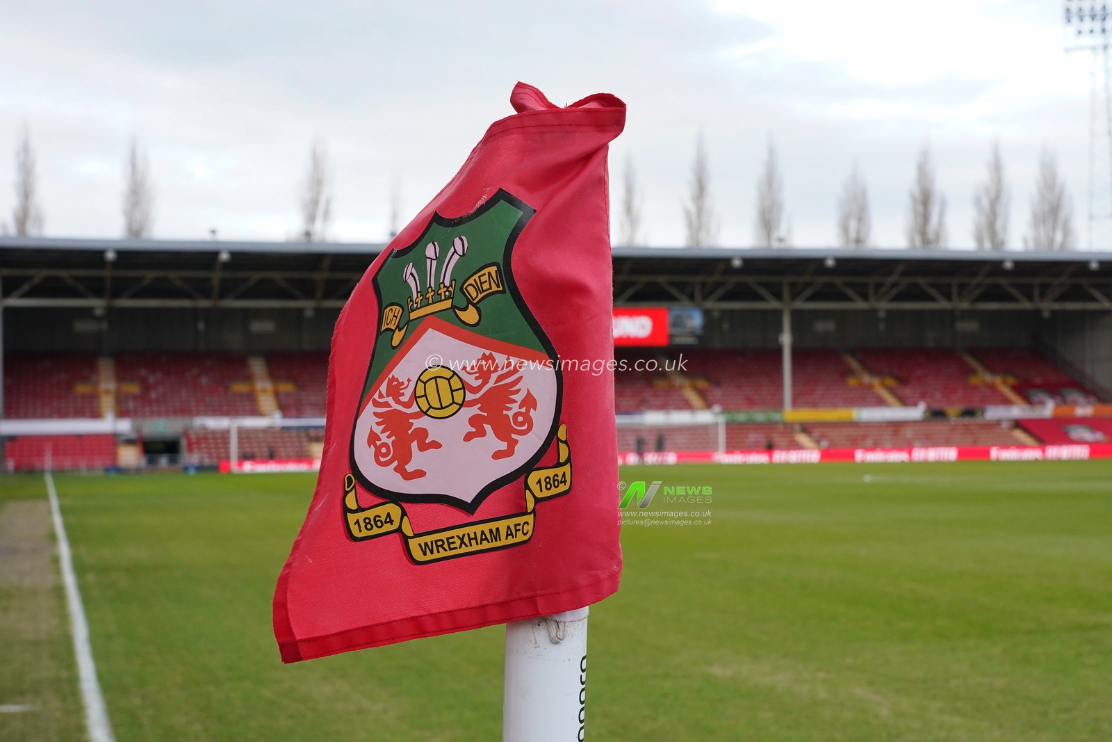 General view of corner flag at the Racecourse Ground Stadium before  the Emirates FA Cup fourth round match Wrexham vs Sheffield United at The Racecourse Ground, Wrexham, United Kingdom, 29th January 2023

(Photo by Steve Flynn/News Images)