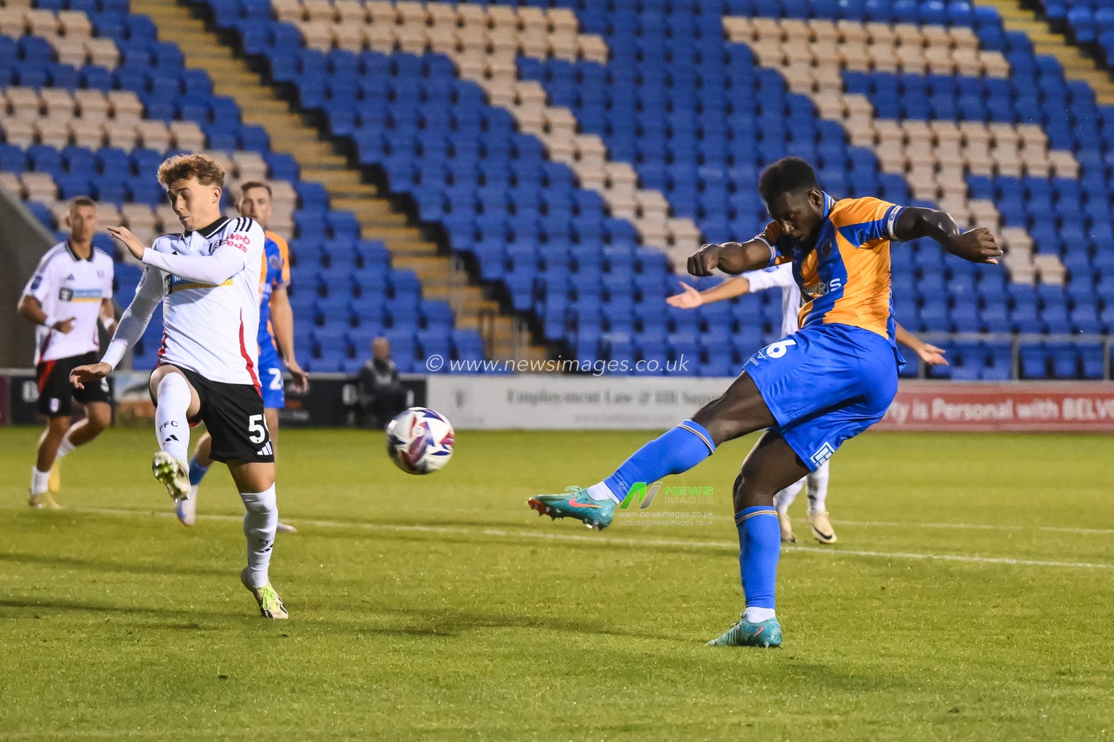 Aaron Pierre of Shrewsbury Town shoots on goal during the Bristol Street Motors Trophy match Shrewsbury Town vs Fulham U21 at Croud Meadow, Shrewsbury, United Kingdom, 20th August 2024

(Photo by Craig Thomas/News Images)