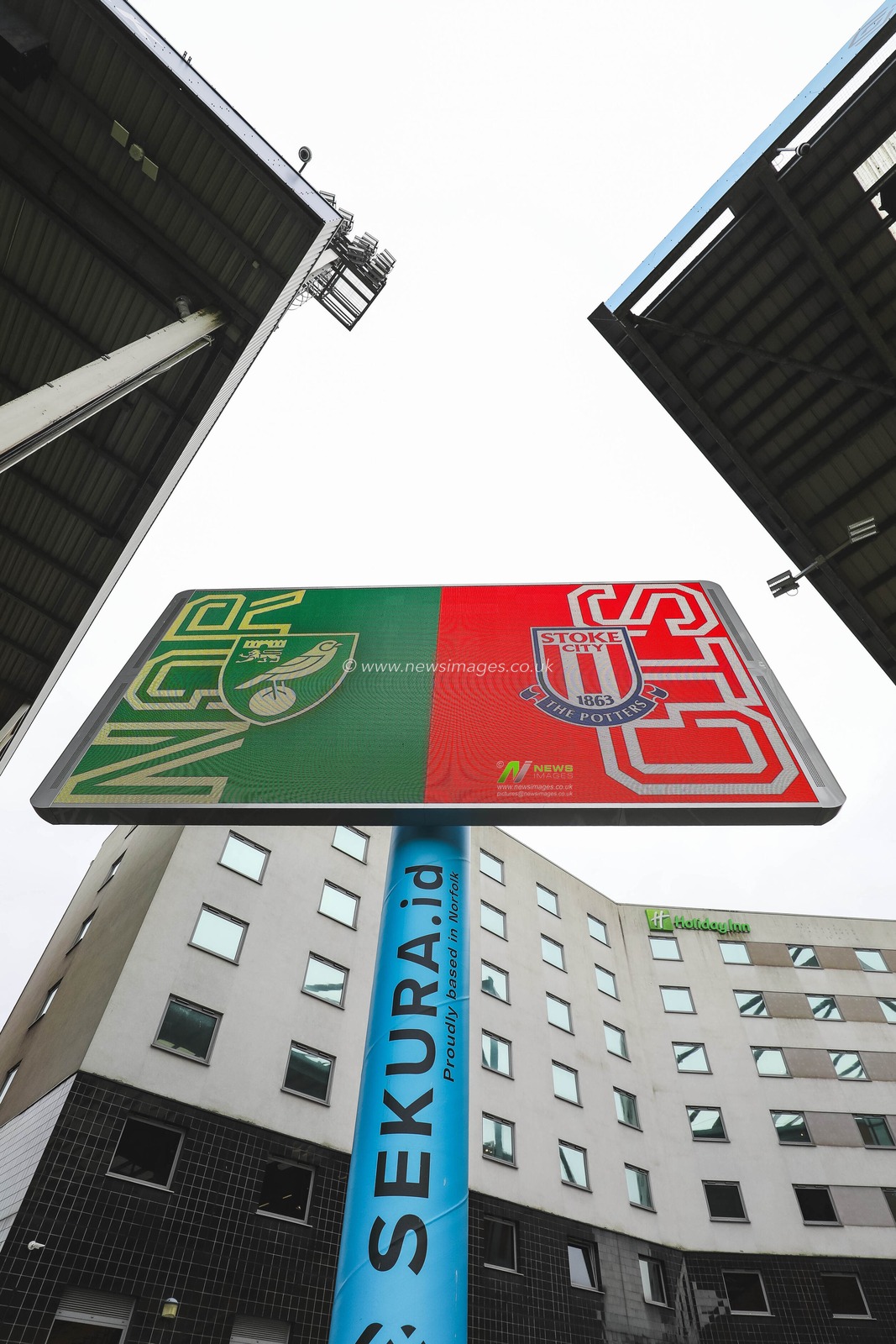 Pre-Match build up during the Sky Bet Championship match Norwich City vs Stoke City at Carrow Road, Norwich, United Kingdom, 22nd February 2025

(Photo by Craig Evans/News Images)