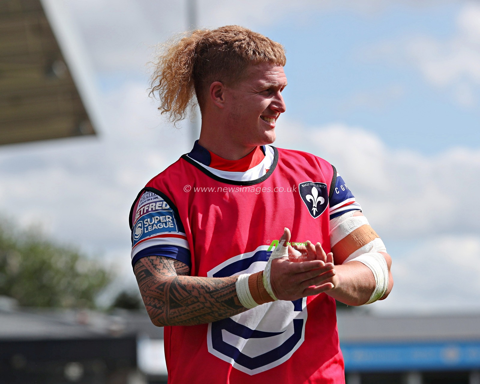 Caius Faatili of Wakefield Trinity during the Betfred Super League match Wakefield Trinity vs Salford Red Devils at DIY Kitchens Stadium, Wakefield, United Kingdom, 25th May 2025

(Photo by Sam Eaden/News Images)