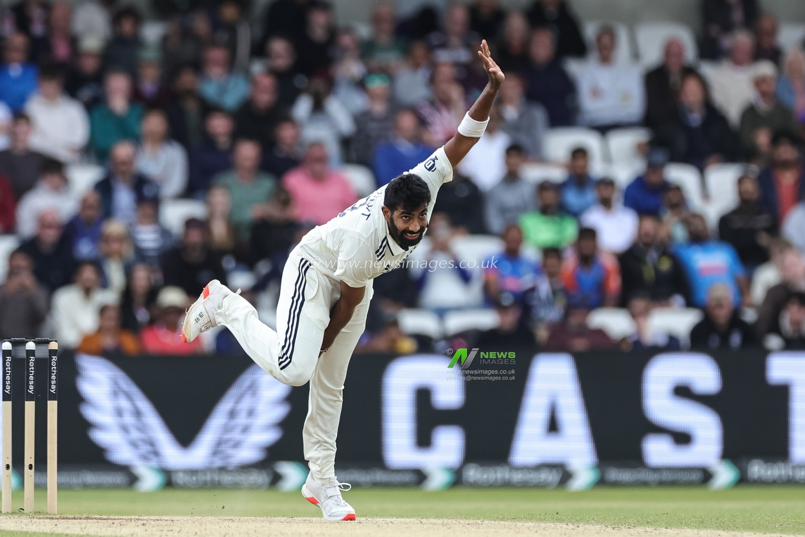 Jasprit Bumrah of India delivers the ball during the 1st Rothesay Test Match Day 5 England vs India at Headingley Cricket Ground, Leeds, United Kingdom, 24th June 2025

(Photo by Mark Cosgrove/News Images)