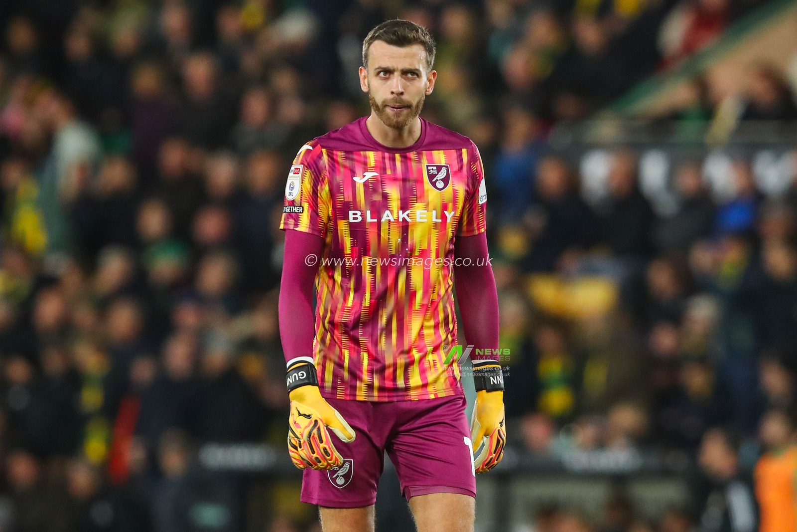 Angus Gunn of Norwich City looks on during the Sky Bet Championship match Norwich City vs Leeds United at Carrow Road, Norwich, United Kingdom, 1st October 2024

(Photo by Izzy Poles/News Images)