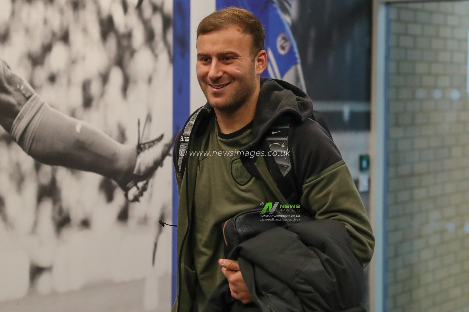 Herbie Kane #8 of Barnsley arrives ahead of the Sky Bet League 1 match Reading vs Barnsley at Select Car Leasing Stadium, Reading, United Kingdom, 9th December 2023

(Photo by Gareth Evans/News Images)