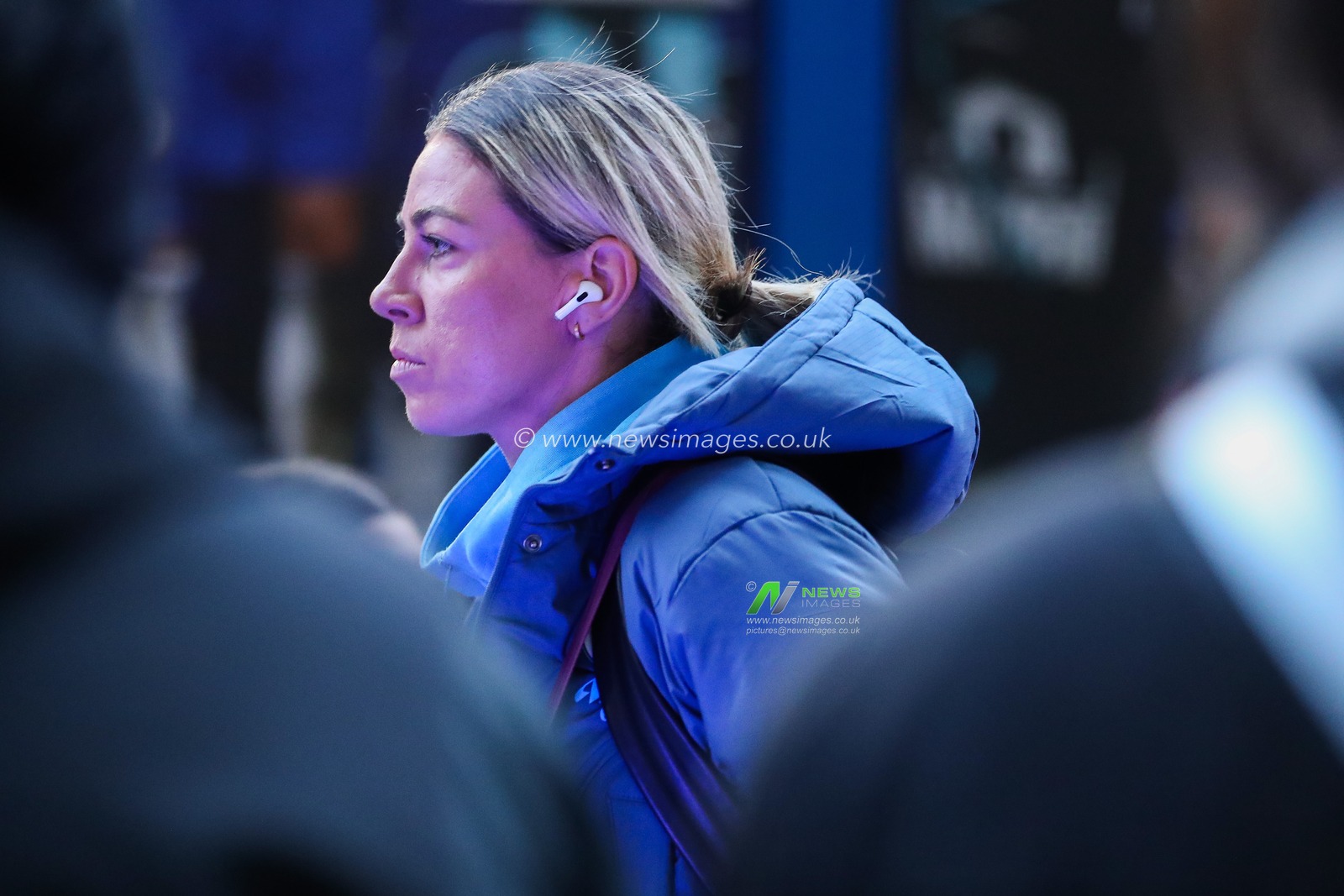 Alanna Kennedy of Manchester City Women arrives at Stamford Bridge prior to during the Barclays Women's Super League match Chelsea FC Women vs Manchester City Women at Stamford Bridge, London, United Kingdom, 16th November 2024

(Photo by Izzy Poles/News Images)