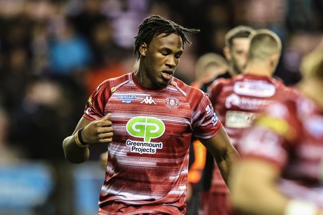Junior Nsemba of Wigan Warriors in the pre-game warm up during the Betfred Super League Semi Final 1 match Wigan Warriors vs Leigh Leopards at The Brick Community Stadium, Wigan, United Kingdom, 3rd October 2025

(Photo by Alfie Cosgrove/News Images)