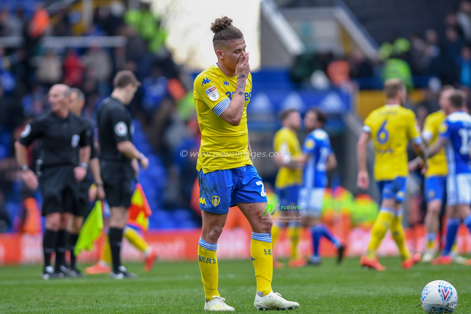 16th March 2019, Villa Park, Birmingham, England ; Sky Bet Championship, Aston Villa v Middlesbrough : 

Credit: Gareth Dalley/News Images

English Football League images are subject to DataCo Licence