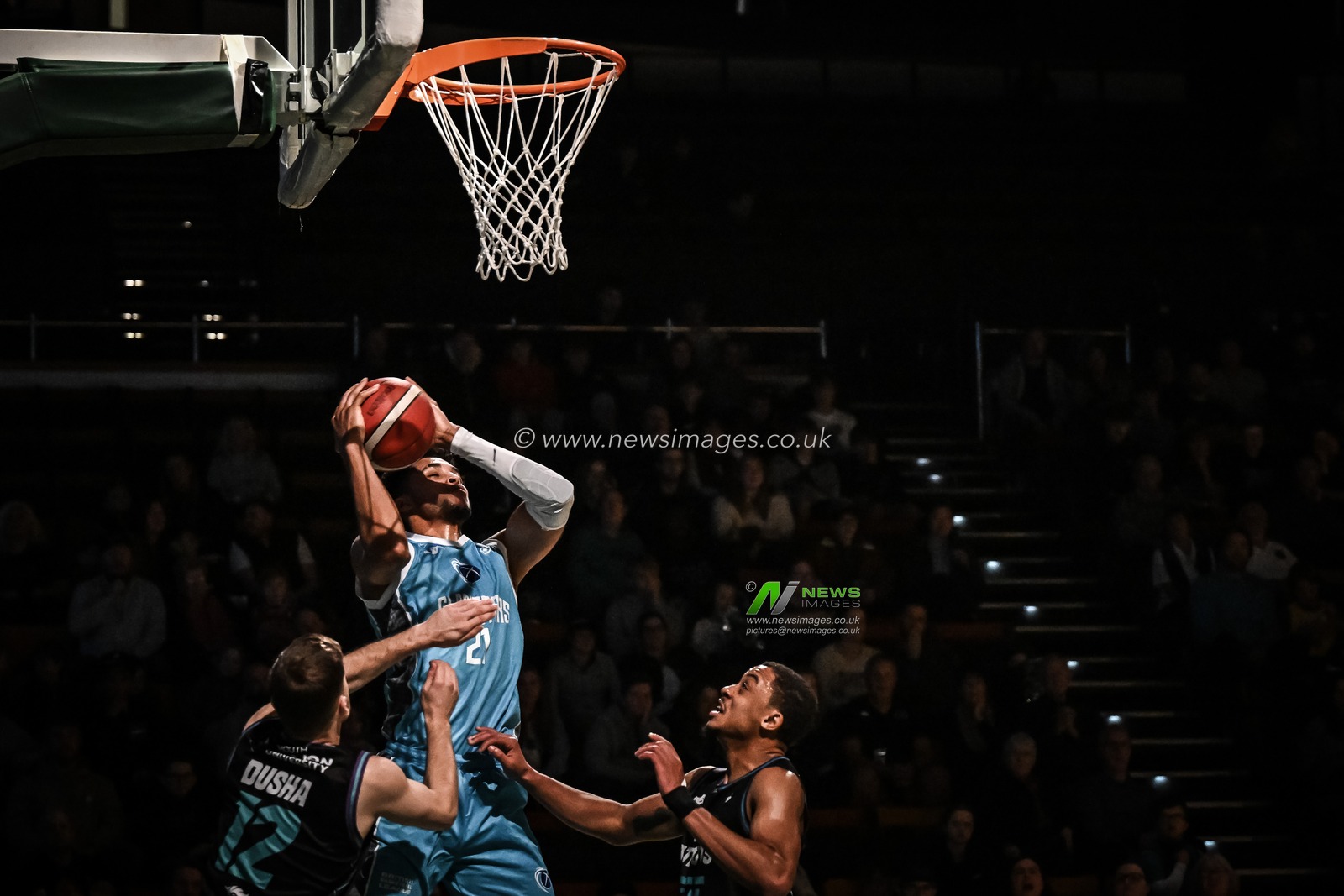 Clifton Moore Jr. #21 of Caledonia Gladiators drives at the basket during the British Basketball Championship match Plymouth City Patriots vs Caledonia Gladiators at Plymouth Pavilions, Plymouth, United Kingdom, 3rd November 2023

(Photo by Craig Thomas/News Images)