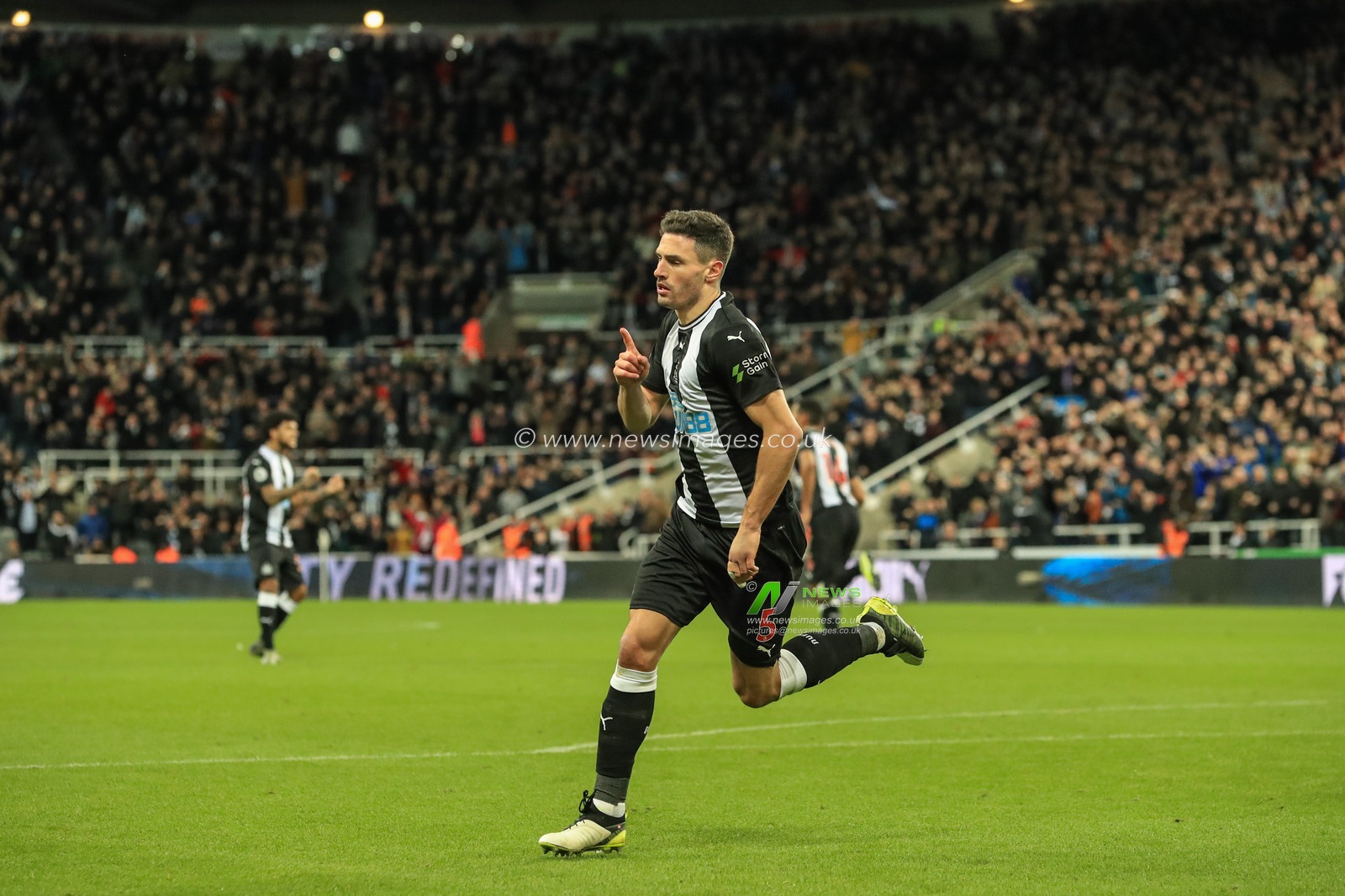 28th December 2019, St. James's Park, Newcastle, England; Premier League, Newcastle United v Everton : Fabian Schar (5) of Newcastle United celebrates his goal to make it 1-1

Credit: Mark Cosgrove/News Images