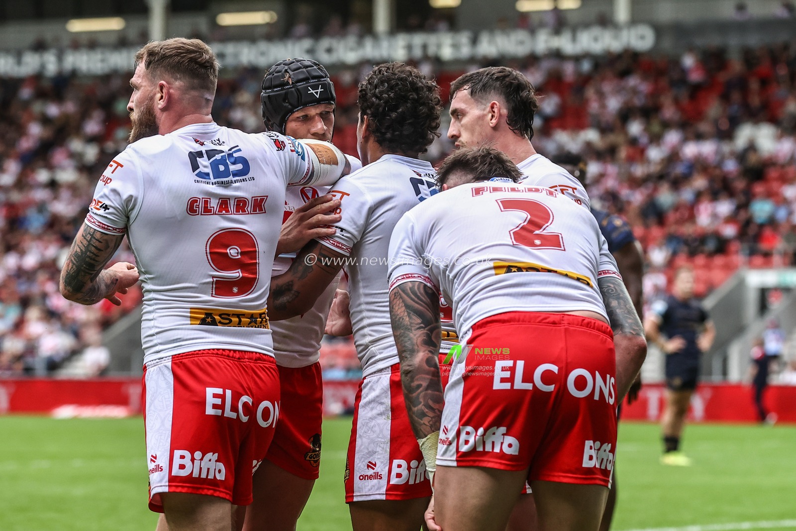 Kyle Feldt of St. Helens celebrates his try during the Betfred Super League round 16 match St Helens vs Salford Red Devils at Totally Wicked Stadium, St Helens, United Kingdom, 29th June 2025

(Photo by Alfie Cosgrove/News Images)