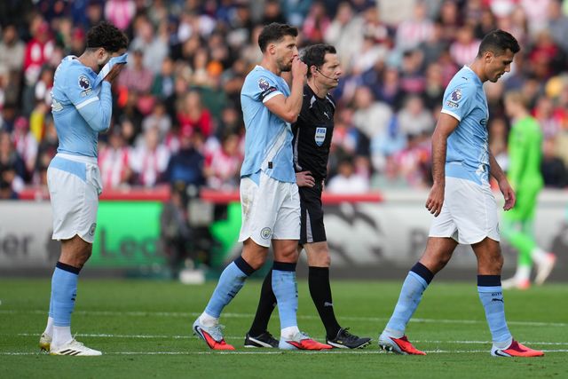 Rodri of Manchester City forced to be subbed off through injury during the Premier League match Brentford vs Manchester City at The Gtech Community Stadium, London, United Kingdom, 5th October 2025

(Photo by Harvey Murphy/News Images)