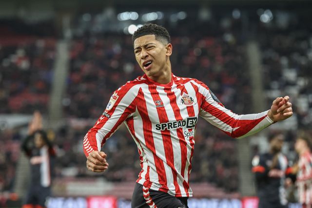 Jobe Bellingham of Sunderland reacts after referee John Busby gives a free kick to Luton during the Sky Bet Championship match Sunderland vs Luton Town at Stadium Of Light, Sunderland, United Kingdom, 12th February 2025

(Photo by Alfie Cosgrove/News Images)