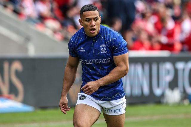 Albert Hopoate of Warrington Wolves in the pre-game warm up during the Betfred Challenge Cup Semi-Finals match Warrington Wolves vs Hull KR at Eco-Power Stadium, Doncaster, United Kingdom on 10 May 2026

(Photo by Alfie Cosgrove/News Images)