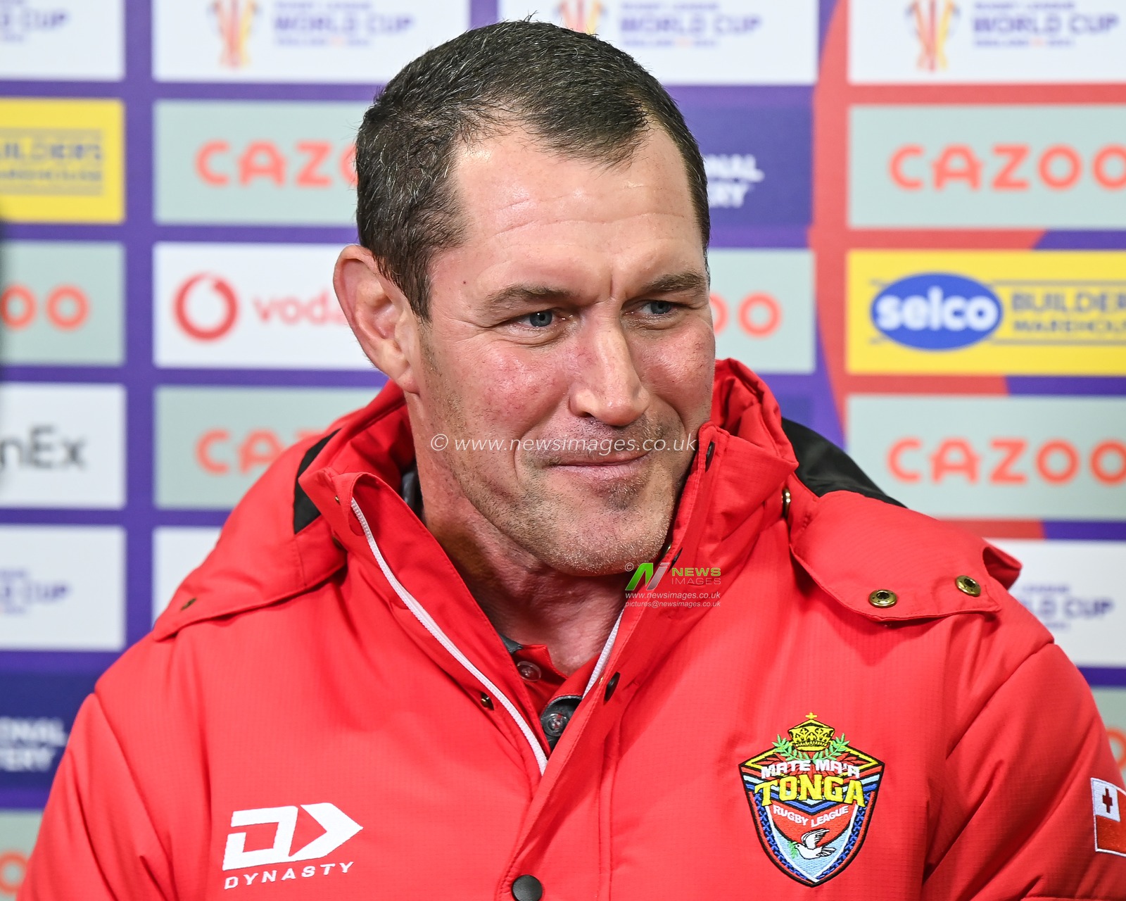 Kristian Woolf Head Coach of Tonga during the pre match interview with Jenna Brooks of sky sports ahead of the Rugby League World Cup 2021 match Tonga vs Papua New Guinea at Totally Wicked Stadium, St Helens, United Kingdom, 18th October 2022

(Photo by Craig Thomas/News Images)