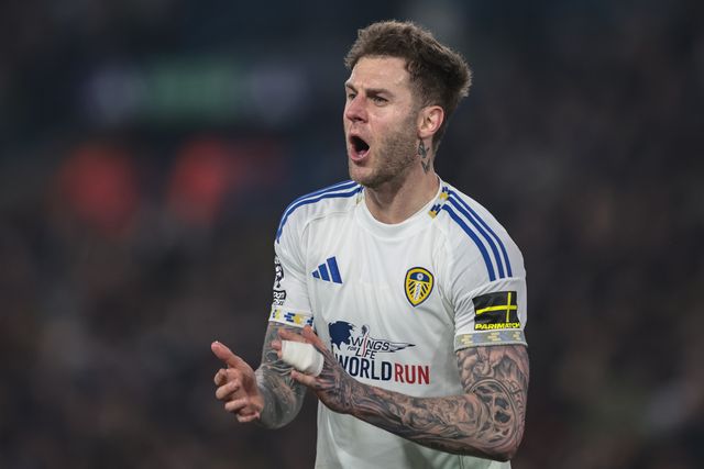 Joe Rodon of Leeds United applauds during the Premier League match Leeds United vs Brentford at Elland Road, Leeds, United Kingdom on 21 March 2026

(Photo by Mark Cosgrove/News Images)