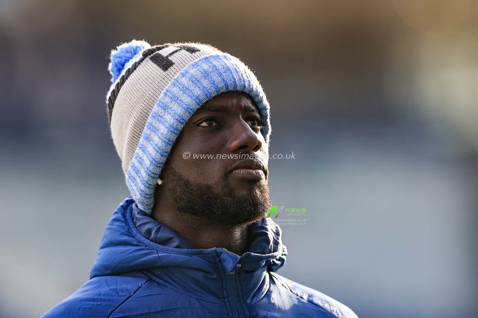 Naby Sarr #23 of Huddersfield Town arrives at the John Smiths Stadium