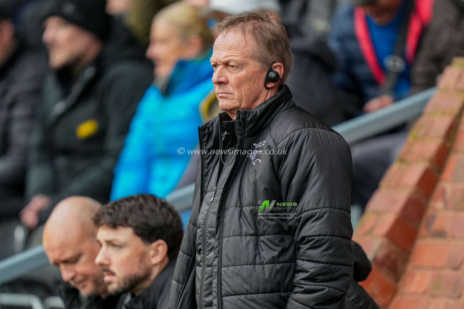 Derby County coach Keith Downing watches on during the Sky Bet Championship match Derby County vs Leicester City at Pride Park Stadium, Derby, United Kingdom, 6th December 2025

(Photo by Maynard Manyowa/News Images)

*** GER AUT SUI OUT ***