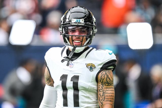 Parker Washington of the Jacksonville Jaguars during pre game warm ups ahead of the Week 6 match Chicago Bears vs Jacksonville Jaguars at Tottenham Hotspur Stadium, London, United Kingdom, 13th October 2024

(Photo by Craig Thomas/News Images)
