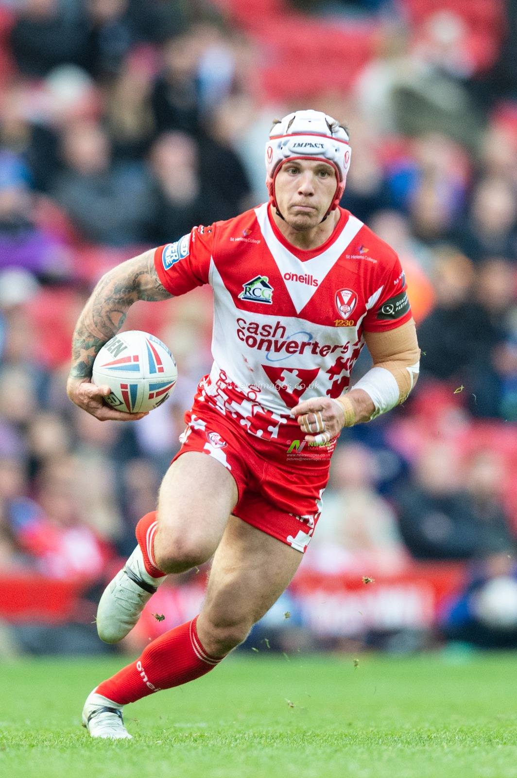 26th May 2019 , Anfield Stadium, Liverpool, England; Dacia Magic Weekend, Betfred Super League Round 16, St helens vs Castleford Tigers ; Theo Fages of St Helens 

Credit: Richard Long/News Images