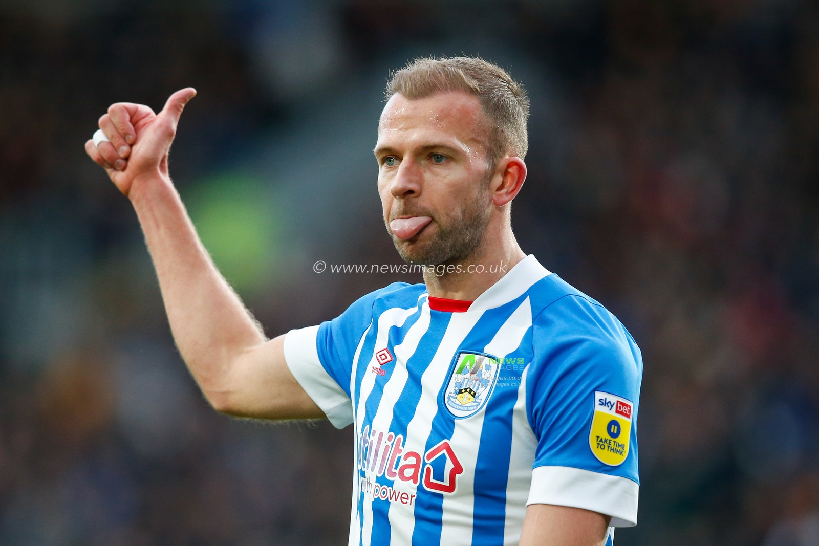 Jordan Rhodes #9 of Huddersfield Town during the Sky Bet Championship match Hull City vs Huddersfield Town at MKM Stadium, Hull, United Kingdom, 14th January 2023

(Photo by Ben Early/News Images)
