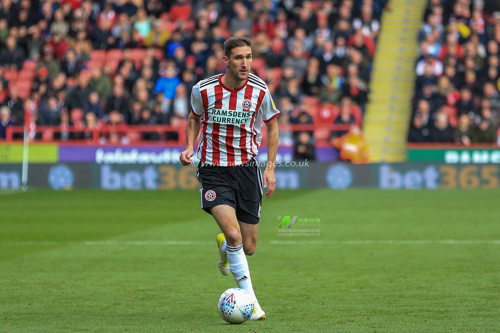 6th October 2018, Bramall Lane, Sheffield, England; Sky Bet Championship, Sheffield United v Hull City ; Chris Basham (06) of Sheffield United with the ball 


Credit: Mark Cosgrove/News Images
