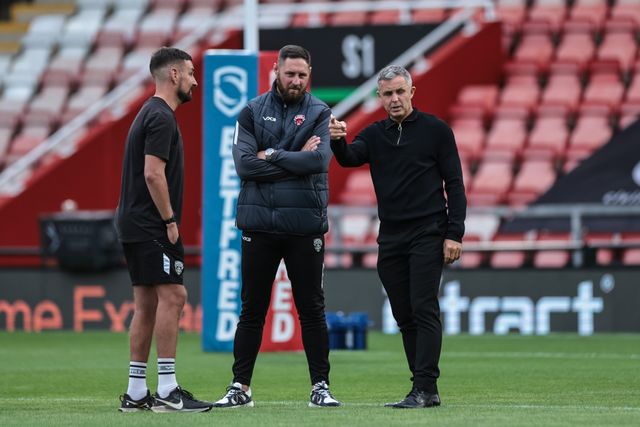 Paul Rowley manager of Salford Red Devils during his pitch inspection during the Betfred Super League Round 23 match Leigh Leopards vs Salford Red Devils at Leigh Sports Village, Leigh, United Kingdom, 22nd August 2025

(Photo by Mark Cosgrove/News Images)