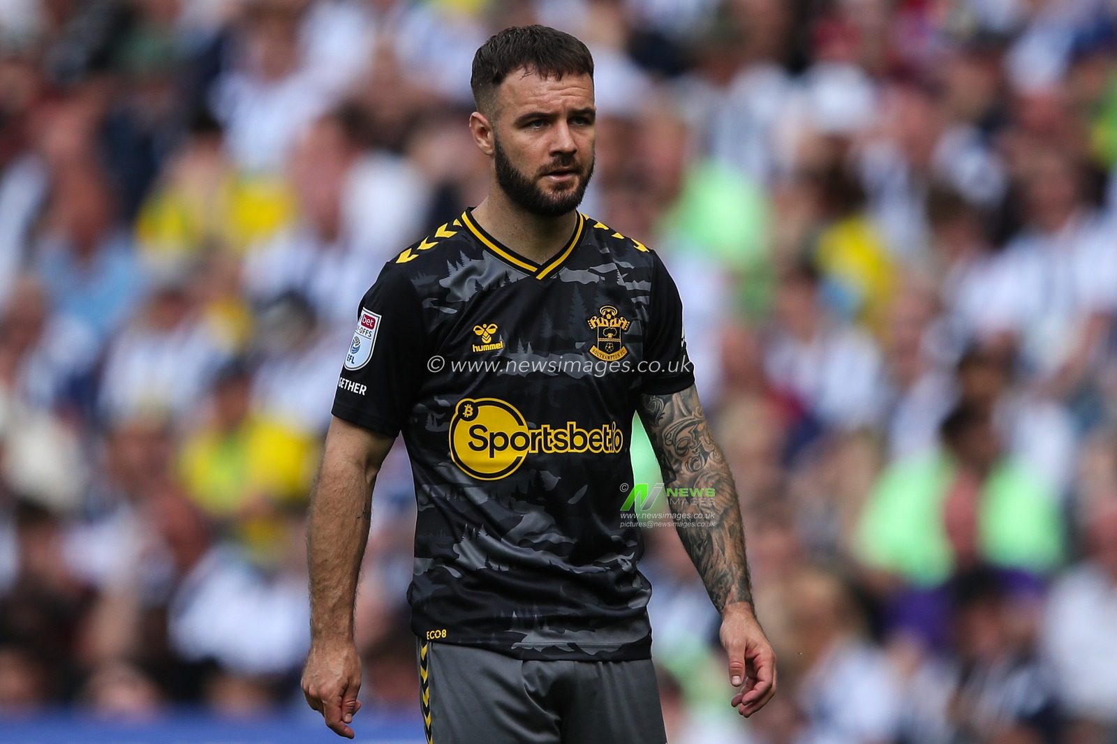Adam Armstrong of Southampton during the Sky Bet Championship Play-Off Semi-Final First Leg match West Bromwich Albion vs Southampton at The Hawthorns, West Bromwich, United Kingdom, 12th May 2024

(Photo by Gareth Evans/News Images)