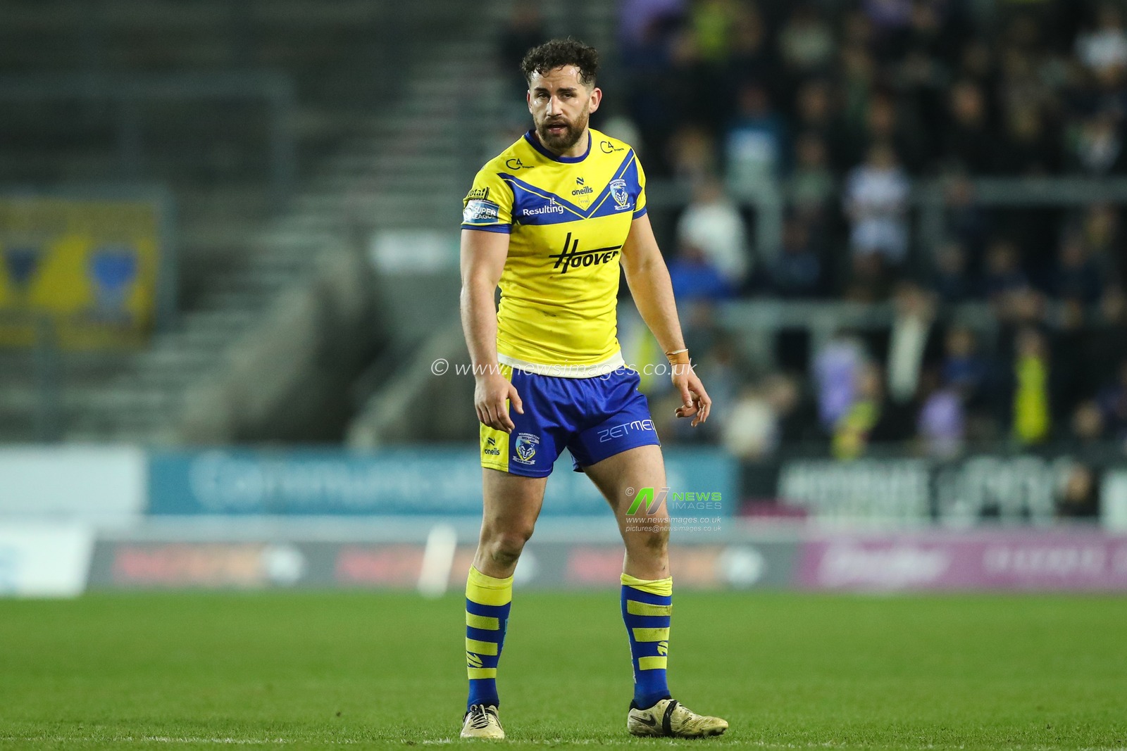 Toby King of Warrington Wolves during the Betfred Super League Round 5 match St Helens vs Warrington Wolves at Totally Wicked Stadium, St Helens, United Kingdom, 21st March 2025

(Photo by Gareth Evans/News Images)