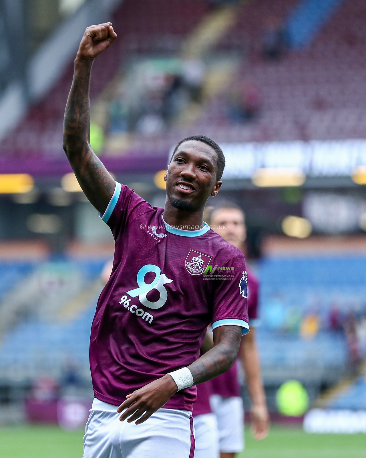 Jaidon Anthony of Burnley celebrates after the Premier League match Burnley vs Sunderland at Turf Moor, Burnley, United Kingdom, 23rd August 2025

(Photo by Jorge Horsted/News Images)