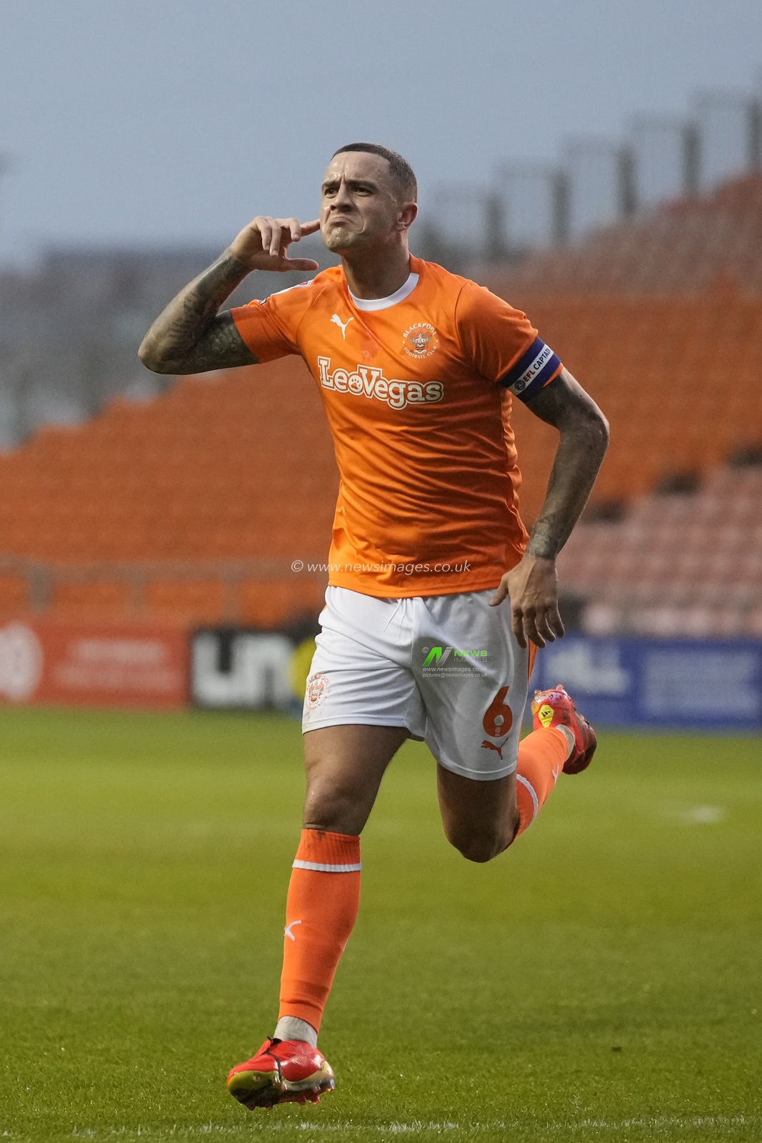 Oliver Norburn #6 of Blackpool celebrates scoring to make it 1-0 during the Sky Bet League 1 match Blackpool vs Bristol Rovers at Bloomfield Road, Blackpool, United Kingdom, 23rd December 2023

(Photo by Steve Flynn/News Images)