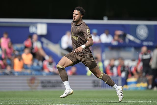 Myles Peart-Harris of Brentford during the Pre-season friendly match Queens Park Rangers vs Brentford at Kiyan Prince Foundation Stadium, London, United Kingdom, 2nd August 2025

(Photo by Harvey Murphy/News Images)