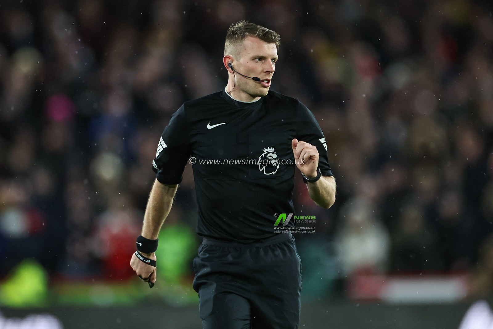 Referee Samuel Barrott during the Premier League match Sheffield United vs Arsenal at Bramall Lane, Sheffield, United Kingdom, 4th March 2024

(Photo by Mark Cosgrove/News Images)