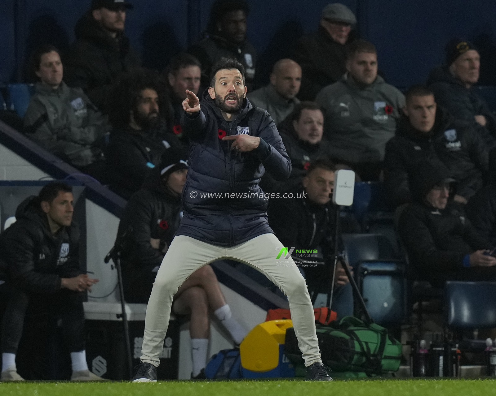 Carlos CorberÃ¡n, manager of West Bromwich Albion gestures during the Sky Bet Championship match West Bromwich Albion vs Hull City at The Hawthorns, West Bromwich, United Kingdom, 4th November 2023

(Photo by Steve Flynn/News Images)