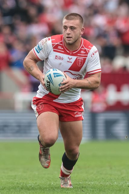 Mikey Lewis of Hull KR breaks with the ball during the Betfred Super League Round 25 match Hull KR vs Hull FC at Sewell Group Craven Park, Kingston upon Hull, United Kingdom, 7th September 2025

(Photo by Mark Cosgrove/News Images)