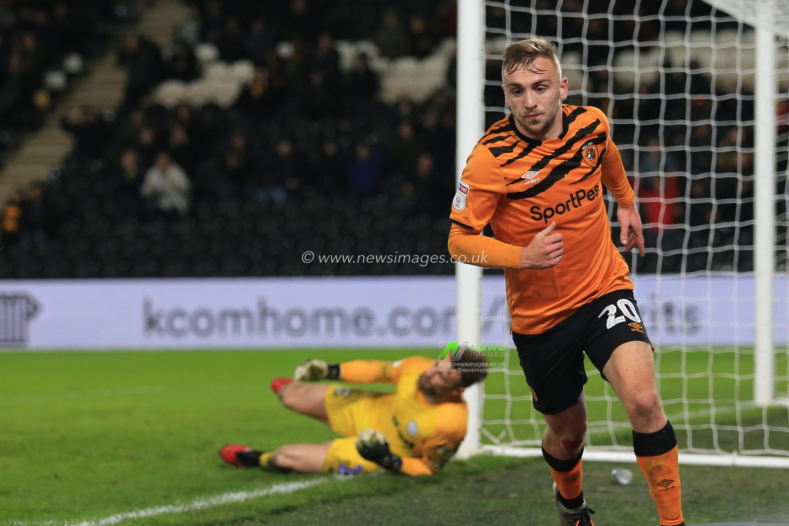 27th November 2019, KC Stadium, Kingston upon Hull, England; Sky Bet Championship, Hull City v Preston North End : Jarrod Bowen (20) of Hull City celebrates his second goal

Credit: David Greaves/News Images