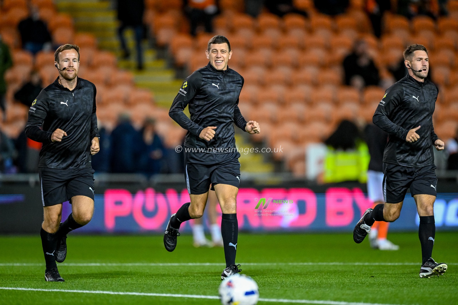 Referee:
Martin Woods
Assistant Referee 1:
Thomas Cooke
Assistant Referee 2:
Daniel Guest warming up prior to the Sky Bet League 1 match Blackpool vs Luton Town at Bloomfield Road, Blackpool, United Kingdom, 30th September 2025

(Photo by Adam Gee/News Images)