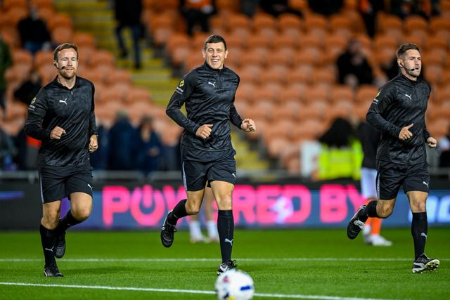 Referee:
Martin Woods
Assistant Referee 1:
Thomas Cooke
Assistant Referee 2:
Daniel Guest warming up prior to the Sky Bet League 1 match Blackpool vs Luton Town at Bloomfield Road, Blackpool, United Kingdom, 30th September 2025

(Photo by Adam Gee/News Images)
