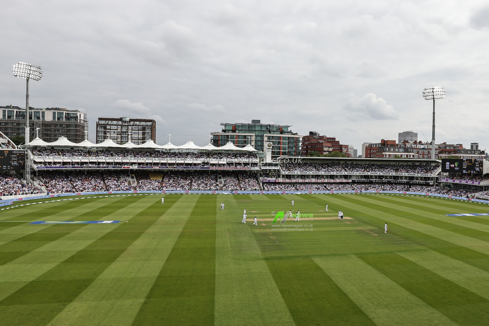 Australia are batting strong as the afternoon session continues during the LV= Insurance Ashes Second Test Series Day 1 England v Australia at Lords, London, United Kingdom, 28th June 2023

(Photo by Mark Cosgrove/News Images)