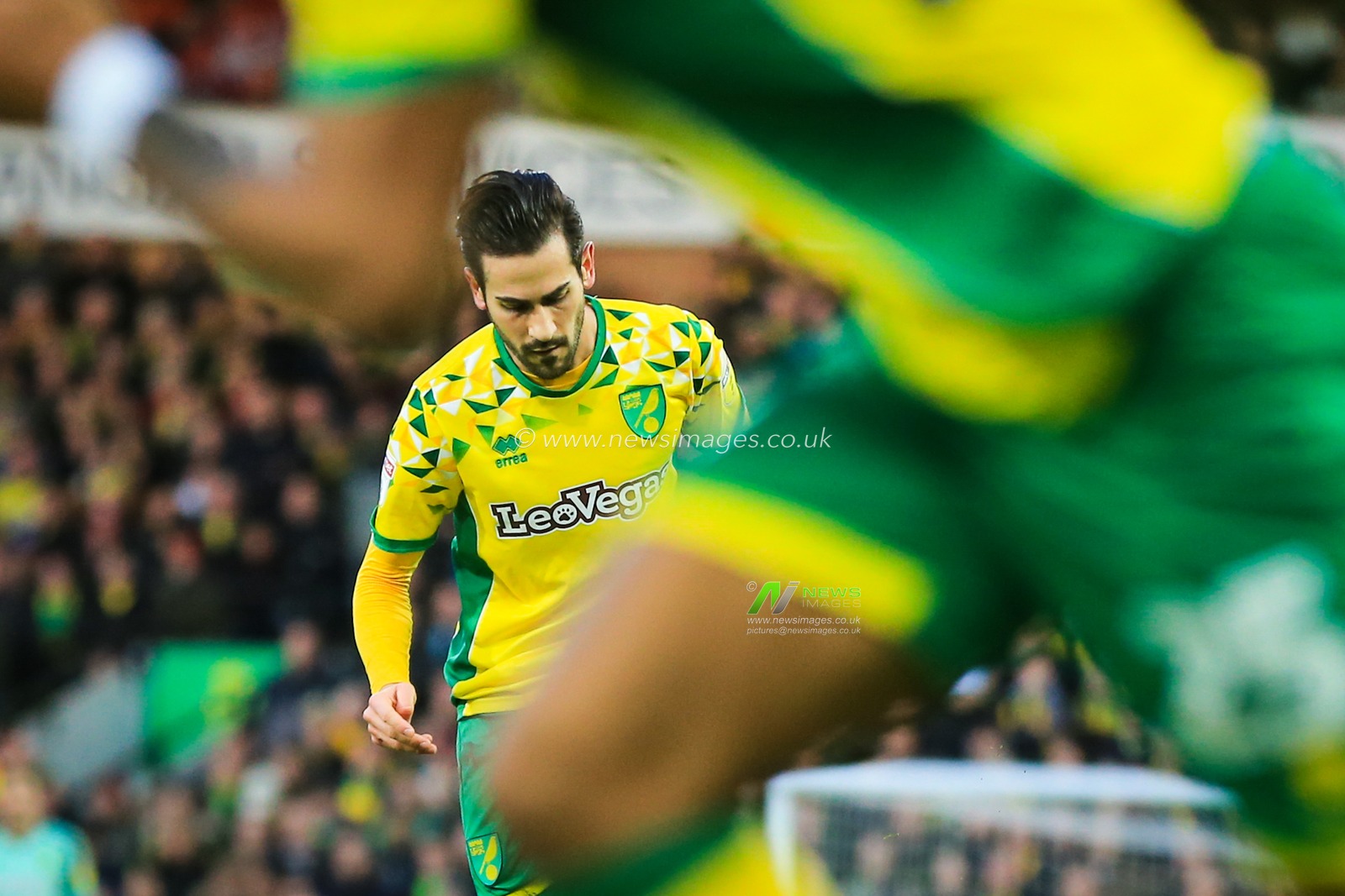 29th December 2018, Carrow Road, Norfolk, England; Sky Bet Championship, Norwich City vs Derby County ;  Mario Vrancic (08) of Norwich City

Credit: Georgie Kerr/News Images

English Football League images are subject to DataCo Licence