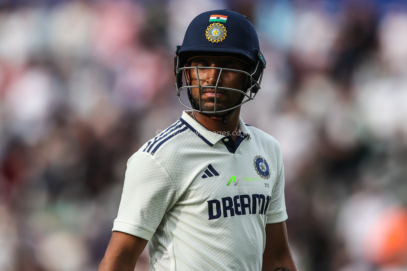 Dhruv Jurel of India leaves the field of play after being caught out by Harry Brook of England during the Rothesay 5th Rothesay Test Day 1 Match England v India at The Kia Oval, London, United Kingdom, 31st July 2025

(Photo by Alfie Cosgrove/News Images)