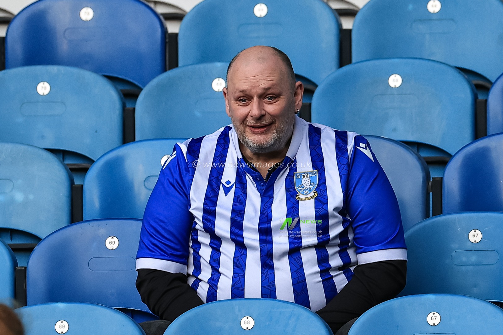 Sheffield Wednesday fans arrive for there game