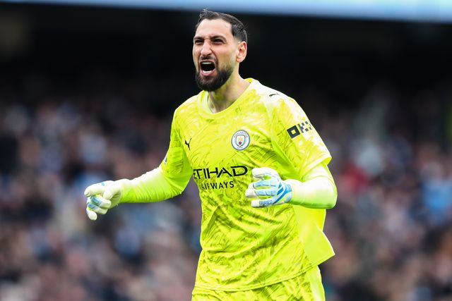 Manchester City goalkeeper Gianluigi Donnarumma celebrates Erling Haland of Manchester City goal to make it 2-0 during the Premier League match Manchester City vs Brentford at The City in the Community Etihad Stadium, Manchester, United Kingdom on 09 May 2026

(Photo by Jorge Horsted/News Images)