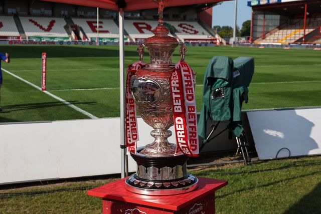 Betfred Super League Round 14 Hull KR v Catalans Dragons