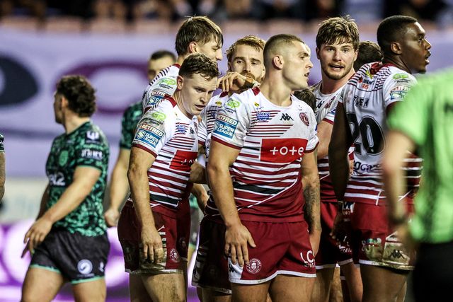 Harry Smith of Wigan Warriors celebrates his try during the Betfred Super League match Wigan Warriors vs Leigh Leopards at The Brick Community Stadium, Wigan, United Kingdom on 26 February 2026

(Photo by Alfie Cosgrove/News Images)