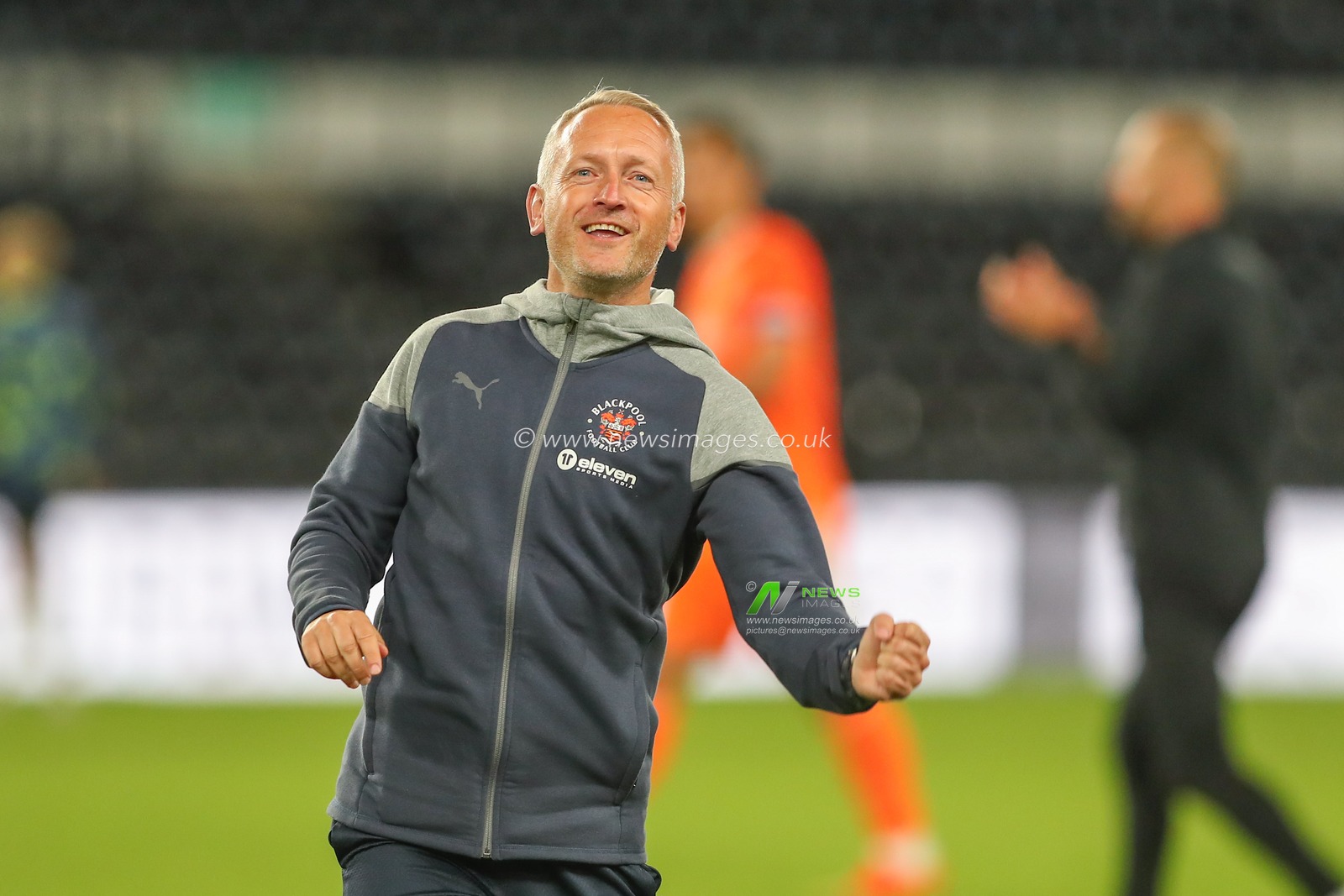 Neil Critchley manager of Blackpool celebrates his teams win after the Carabao Cup match Derby County vs Blackpool at Pride Park Stadium, Derby, United Kingdom, 8th August 2023

(Photo by Gareth Evans/News Images)