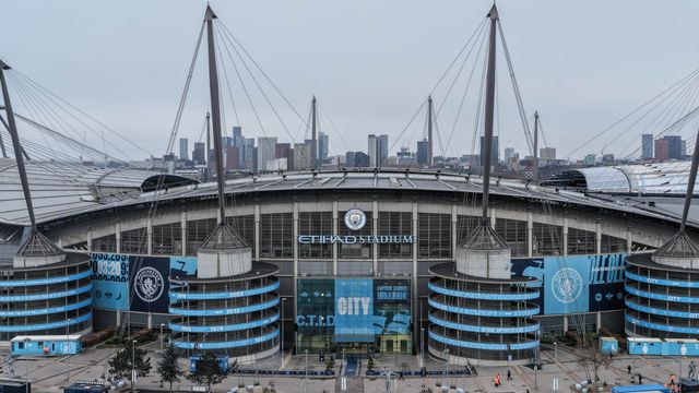 An aerial view of The Etihad Stadium and the city of Manchester high rise buildings in the background during the Emirates FA Cup Quarter-Final match Manchester City vs Liverpool at Etihad Stadium, Manchester, United Kingdom on 04 April 2026

(Photo by Mark Cosgrove/News Images)