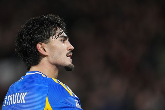 Pascal Struijk of Leeds United during the Premier League match Brentford vs Leeds United at The Gtech Community Stadium, London, United Kingdom, 14th December 2025

(Photo by Harvey Murphy/News Images)

*** GER AUT SUI OUT ***