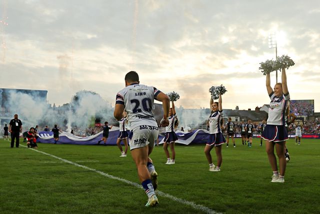 Betfred Super League round 20 Wakefield Trinity v Leeds Rhinos
