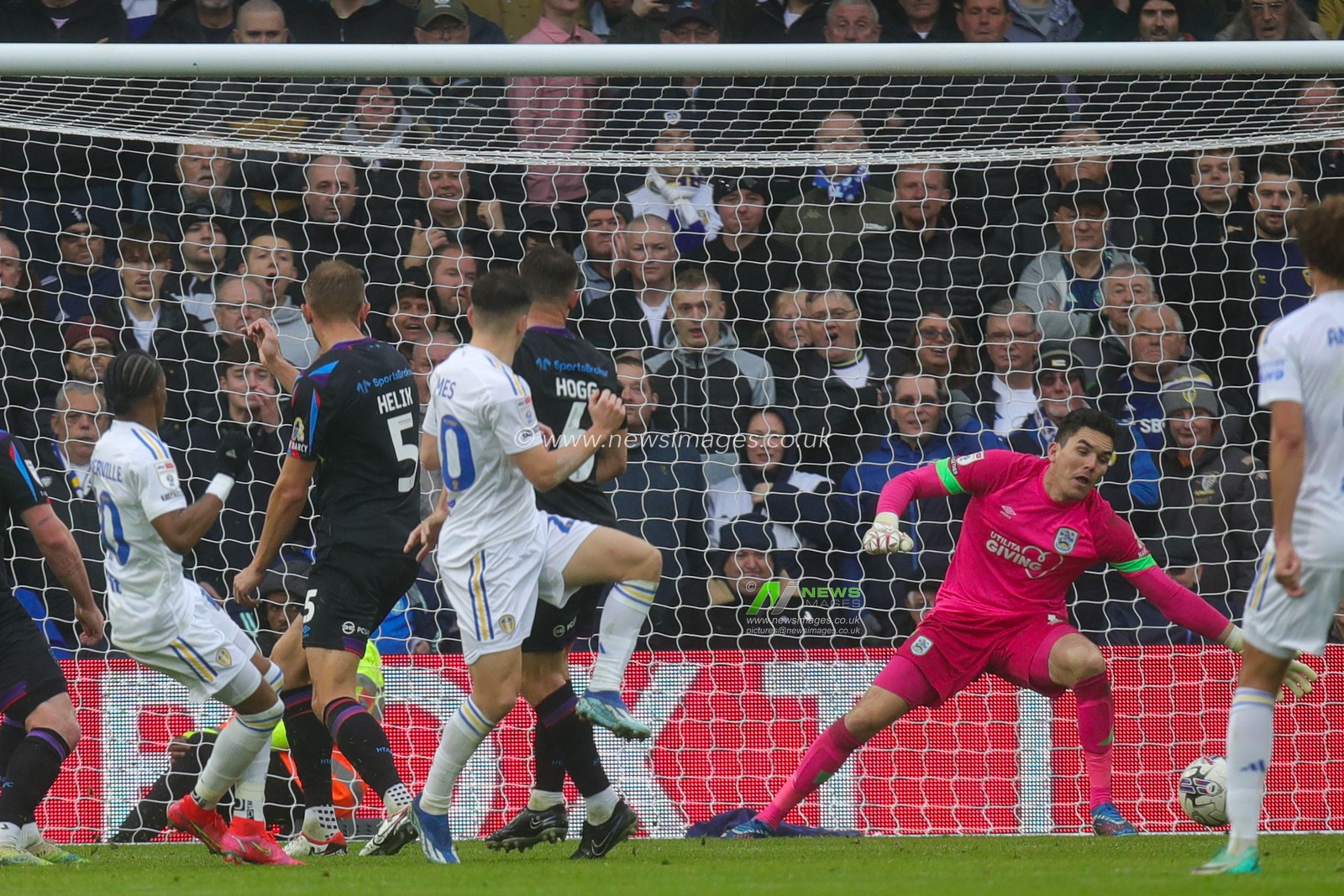 Crysencio Summerville #10 of Leeds United scores a goal and makes it 4-0 during the Sky Bet Championship match Leeds United vs Huddersfield Town at Elland Road, Leeds, United Kingdom, 28th October 2023

(Photo by James Heaton/News Images)
