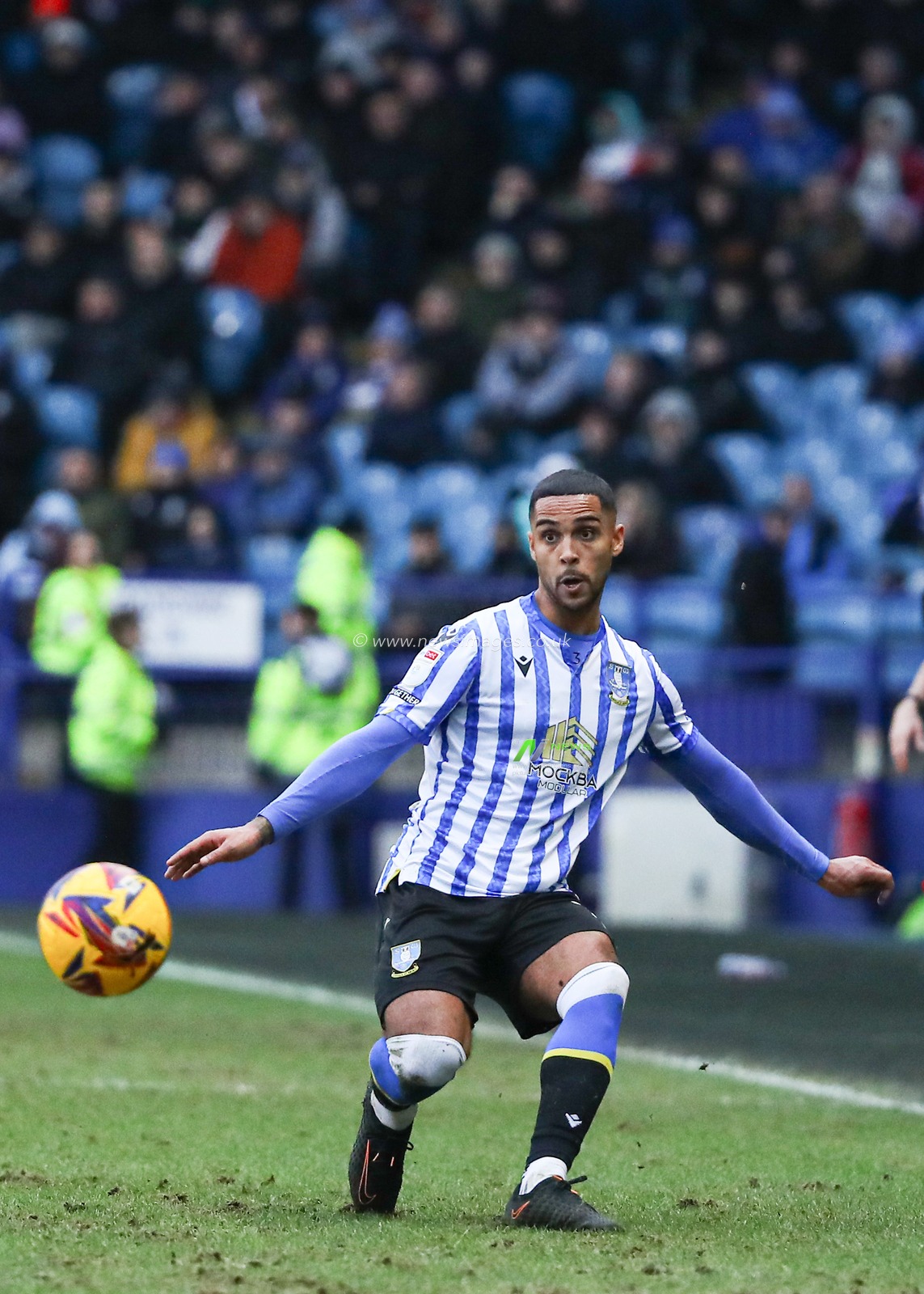 Yan Valery of Sheffield Wednesday during the Sky Bet Championship match Sheffield Wednesday vs Luton Town at Hillsborough, Sheffield, United Kingdom, 1st February 2025

(Photo by Jorge Horsted/News Images)